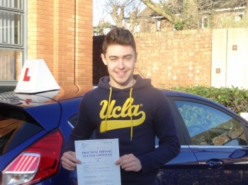 Driving never came naturally to me, but Richard changed my ability and confidence to drive with each new lesson. Not only is he a patient and reassuring instructor, but also a great person. I looked forward to his lessons as we always had good banter and our love of Chelsea FC! I would highly recommend his to anyone, he makes learning as easy as po...